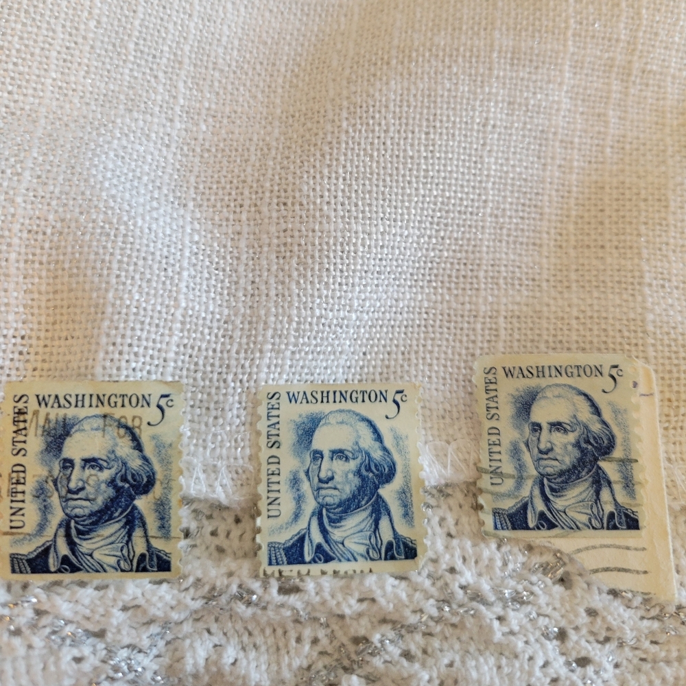 Rare- George Washington 1967 U.S. Postage Stamps (3) - Picture 2 of 7
